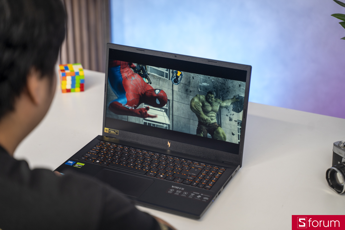 Giải trí cùng Acer Gaming Nitro ProPanel ANV15-52