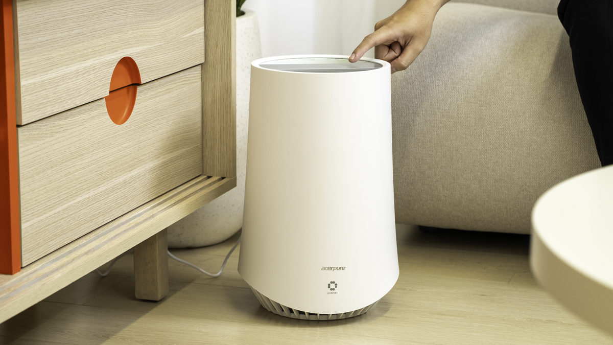 Trên tay Acerpure PRO P5 Pet Care: Lọc HEPA 13, thổi bay mùi hôi chó mèo trong phòng 33m², giá 5.9 triệu