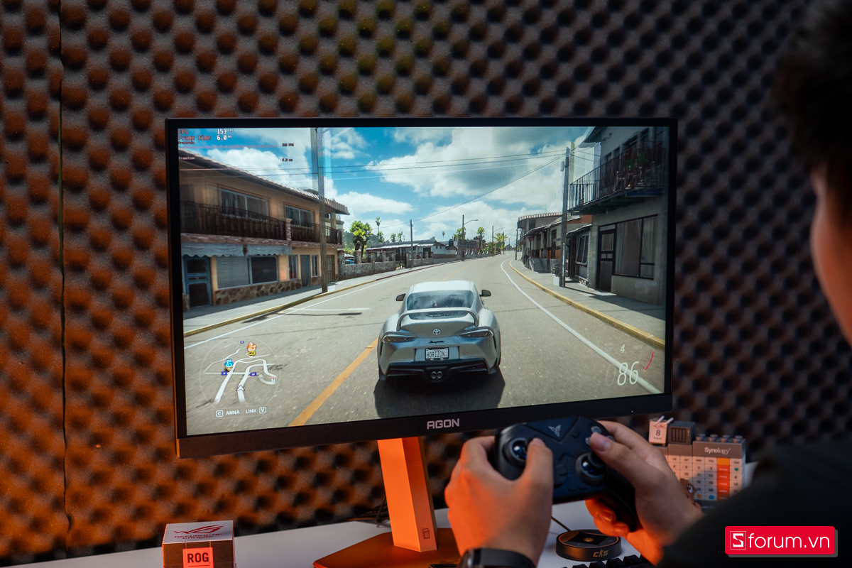 Forza 5 với AOC AGON CS24A