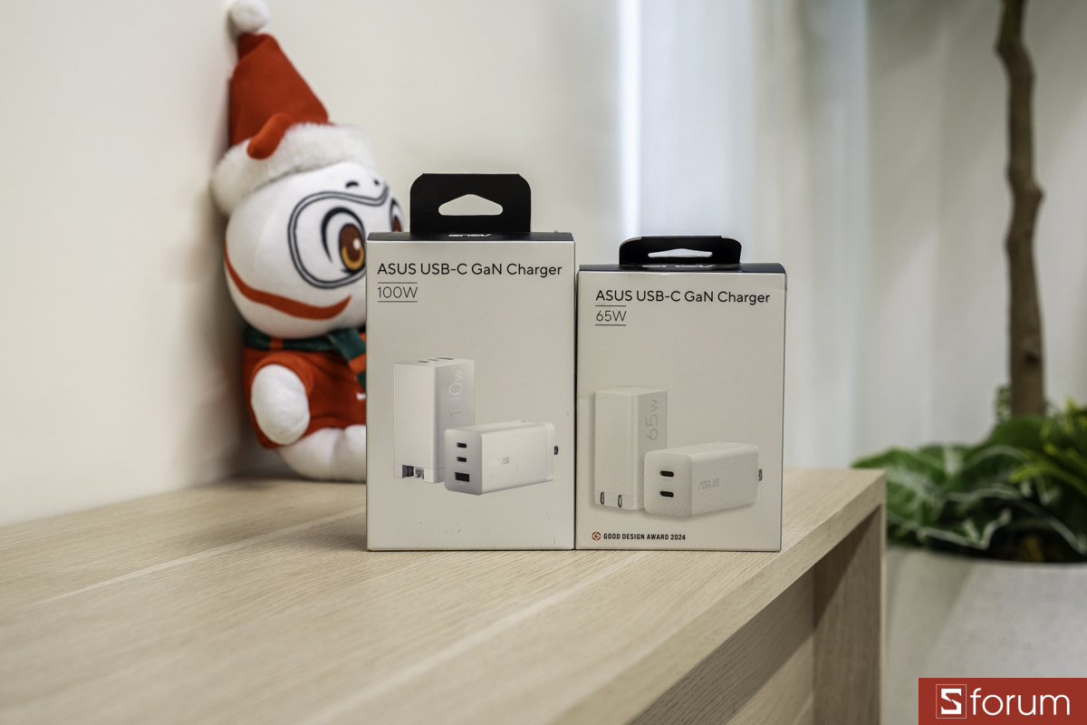 Vỏ hộp ASUS GaN Charger 100W và 65W