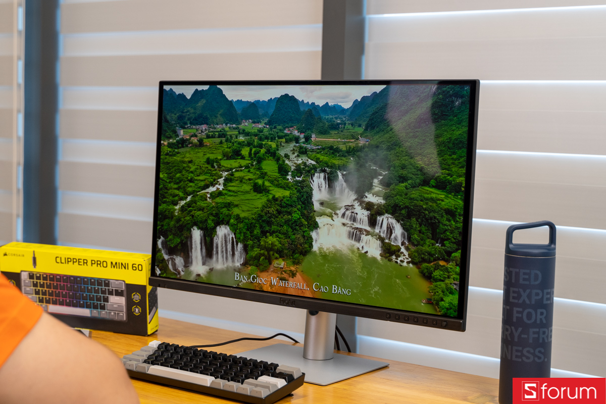 Mặt trước ASUS ProArt PA279CVD