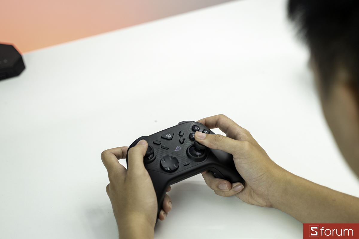 Trải nghiệm ASUS ROG Raikiri II