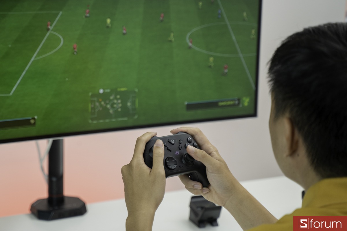 Khả năng kết nối của ASUS ROG Raikiri II