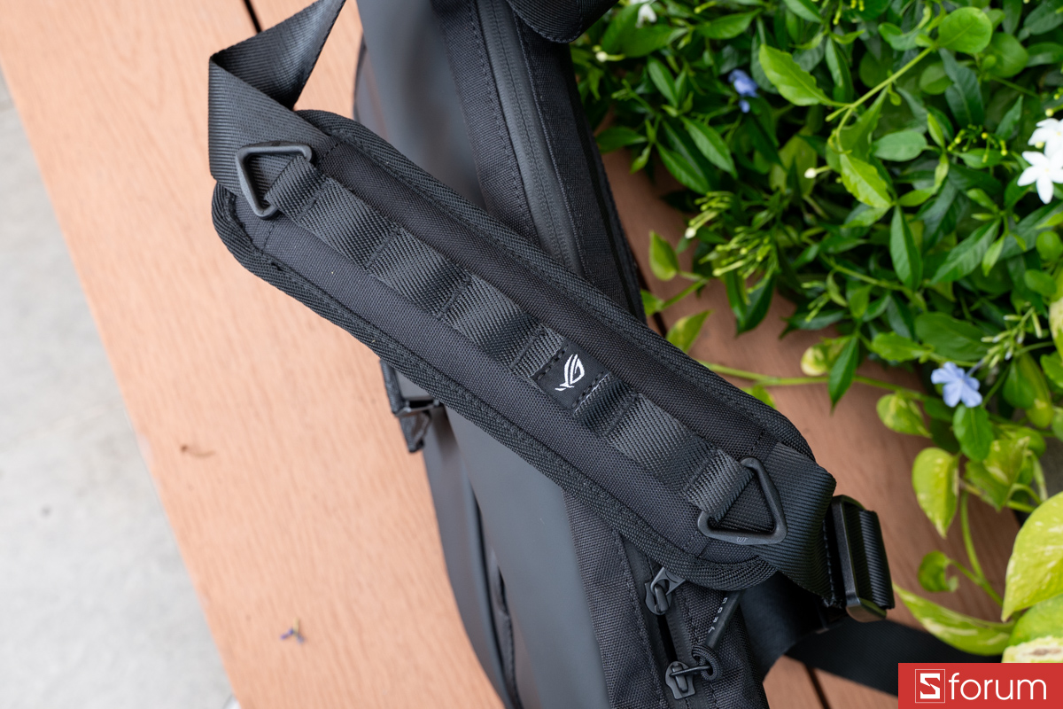 Dây đeo ASUS ROG Archer Messenger 14