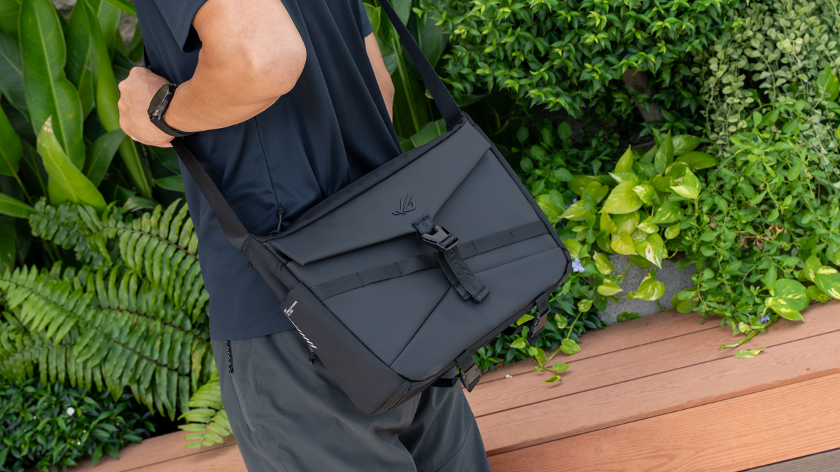Trên tay ASUS ROG Archer Messenger 14: Túi đeo chéo kháng nước cho laptop 14 inch, full ngăn tiện dụng giá 1.59 triệu