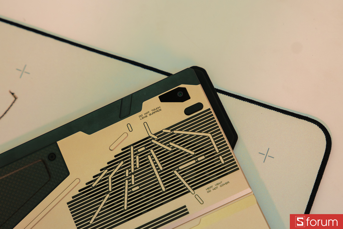 Thiết kế mới trên ASUS ROG Flow Z13 KJP