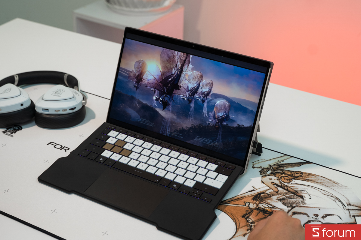 Màn hình ASUS ROG Flow Z13 KJP