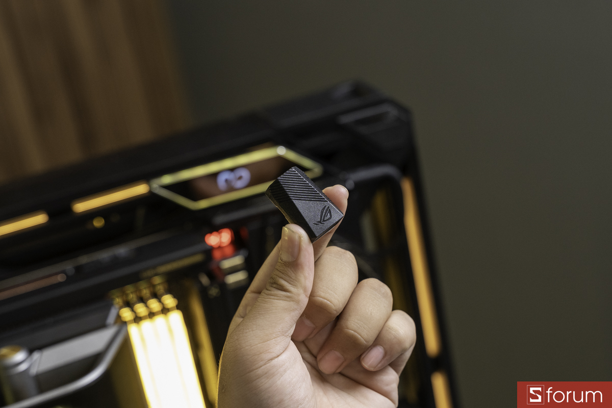 Doggle đi kèm ASUS ROG Harpe II Extreme Edition 20
