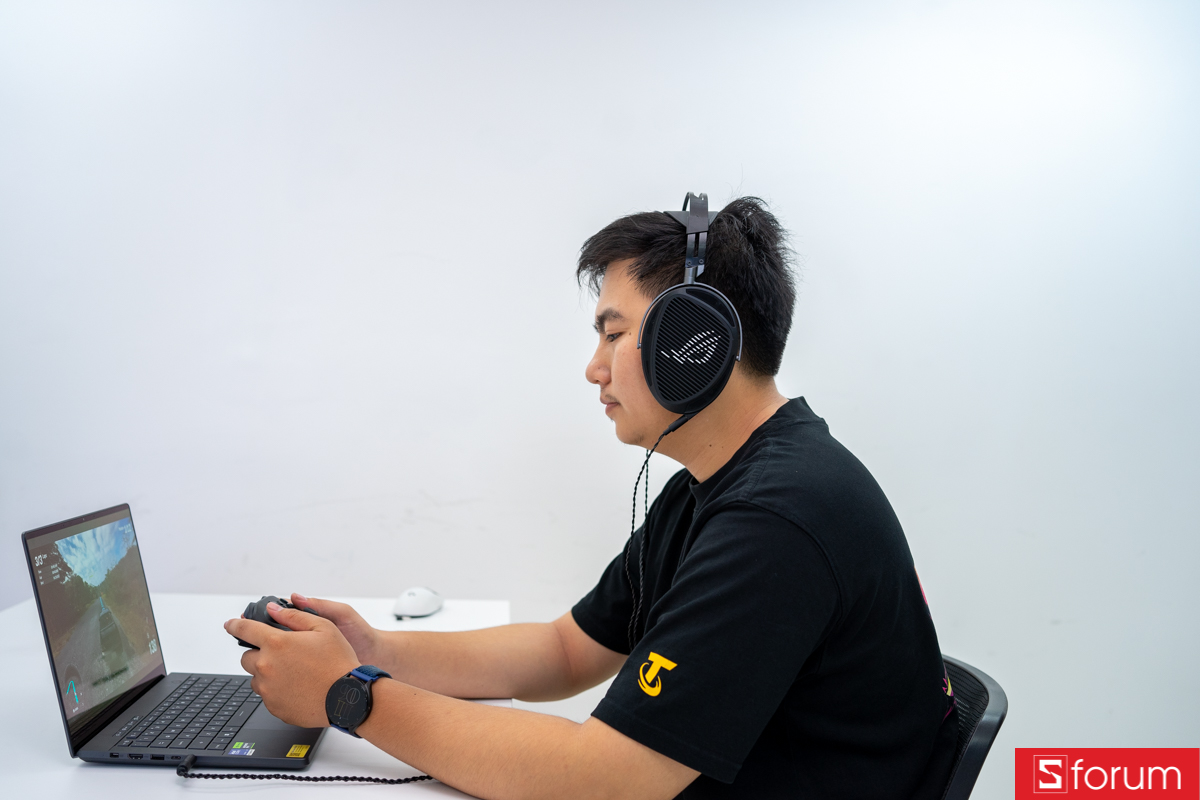 Cảm giác khi đeo ASUS ROG Kithara lâu dài