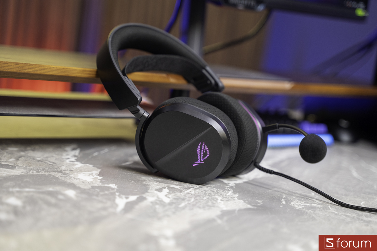 Trên tay ASUS ROG Pelta Core