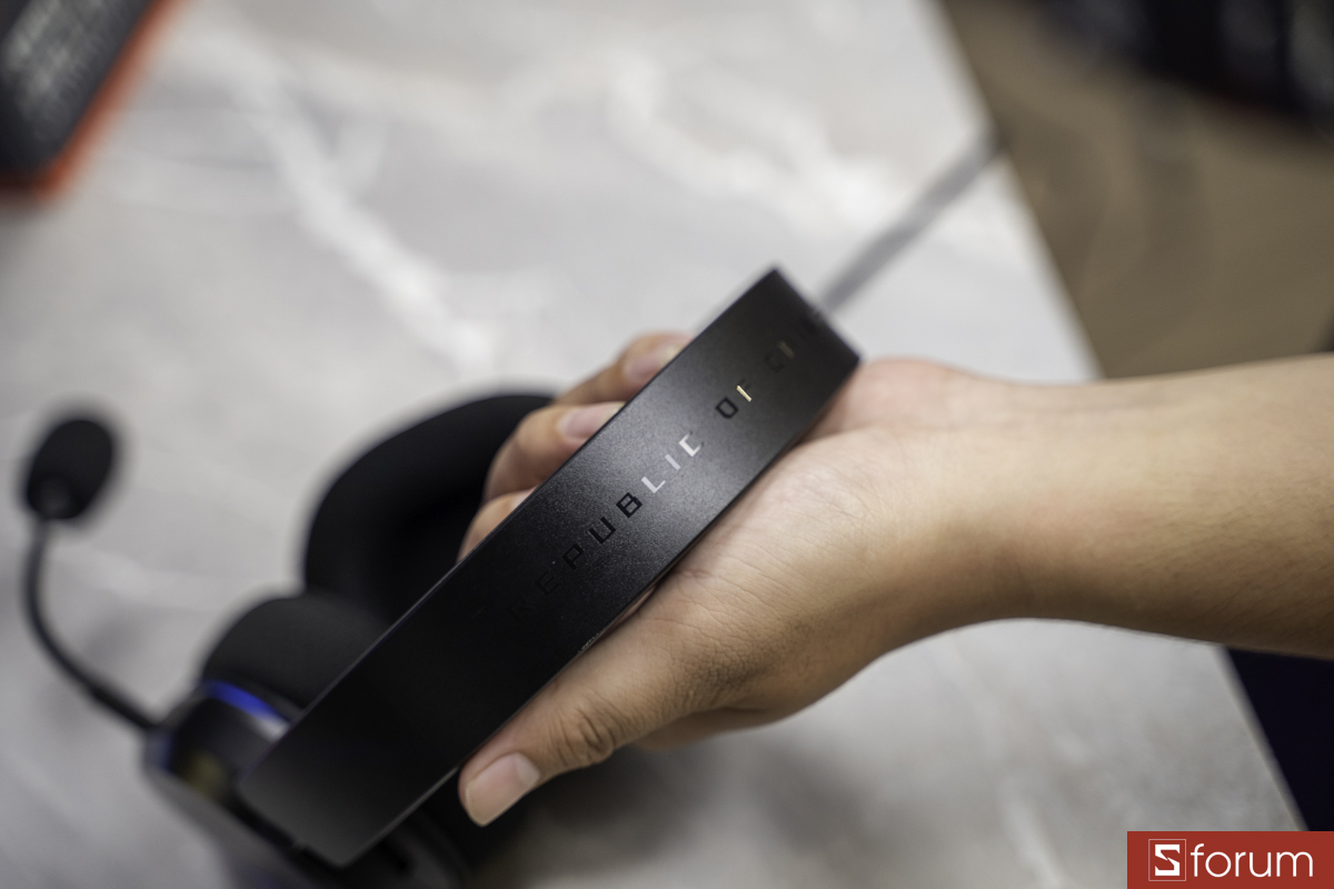 Đệm đầu ASUS ROG Pelta Core