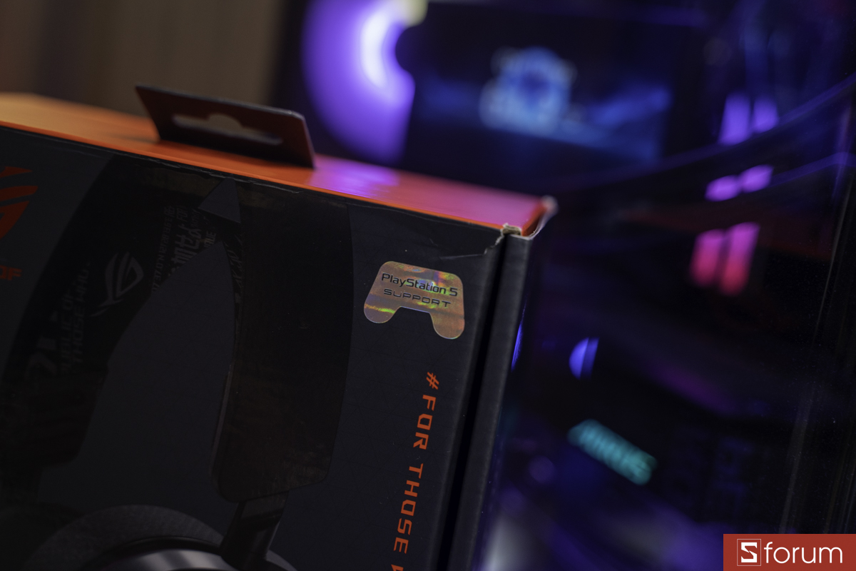 Vỏ hộp ASUS ROG Pelta Core