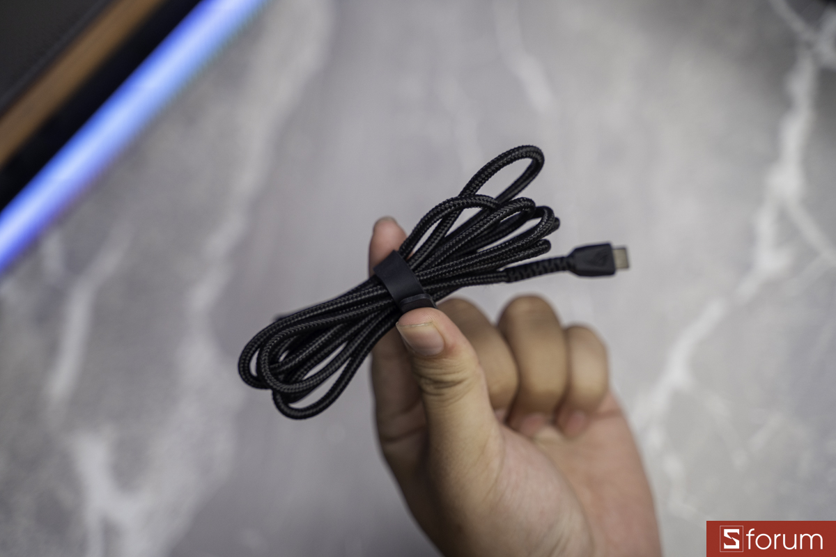 Dây cáp nối liền tai nghe ASUS ROG Pelta Core
