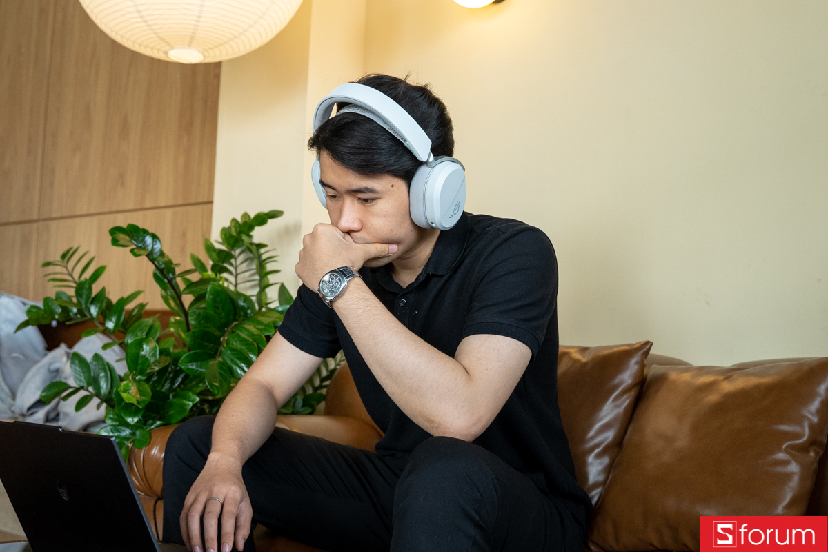 Liệu ASUS ROG Pelta có đáng mua?