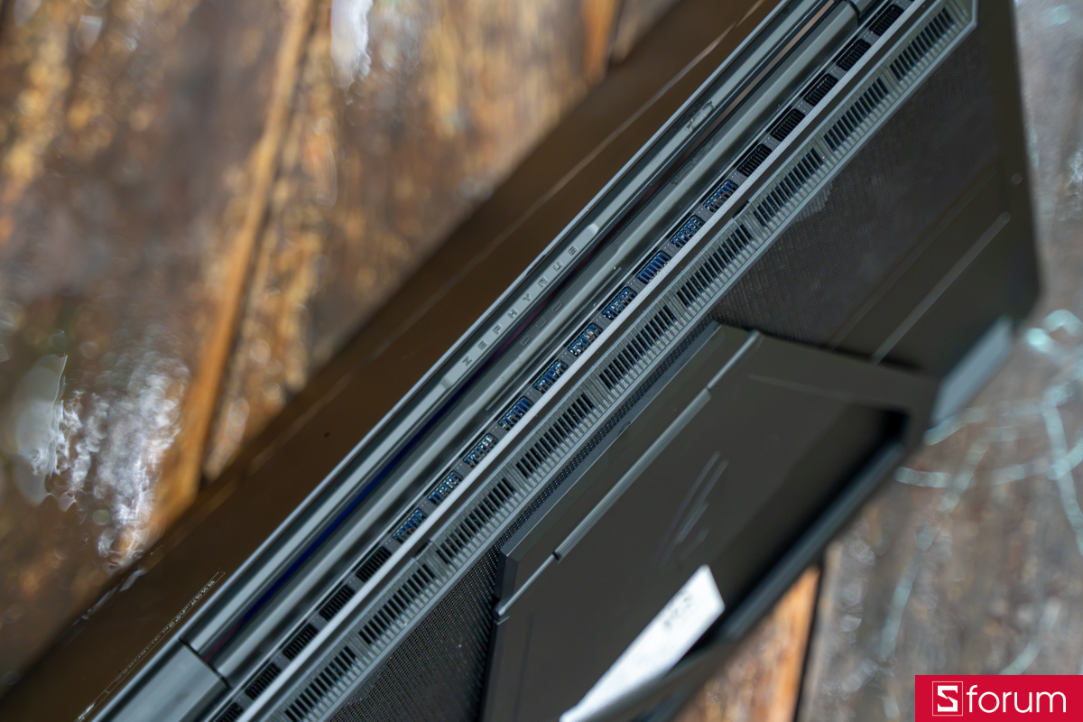Khả năng tản nhiệt trên ASUS ROG Zephyrus Duo