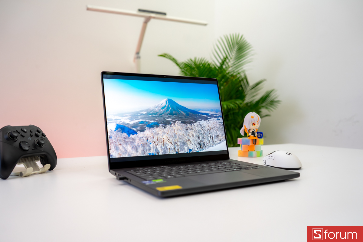 Màn hình ASUS ROG Zephyrus G14 2026