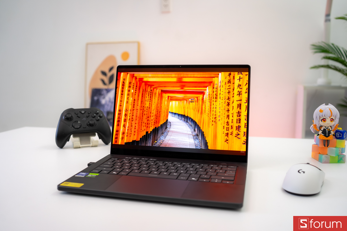 Trên tay ASUS ROG Zephyrus G14 2026