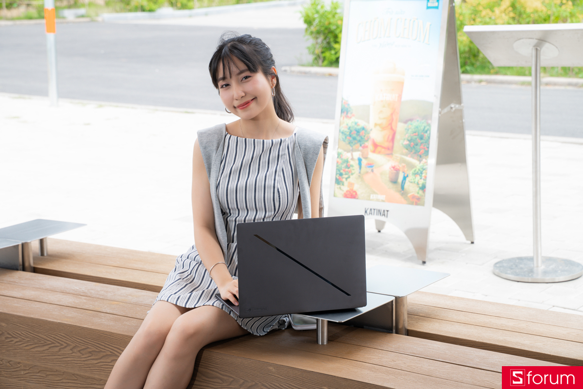 Thời lượng pin trên ASUS ROG Zephyrus G16