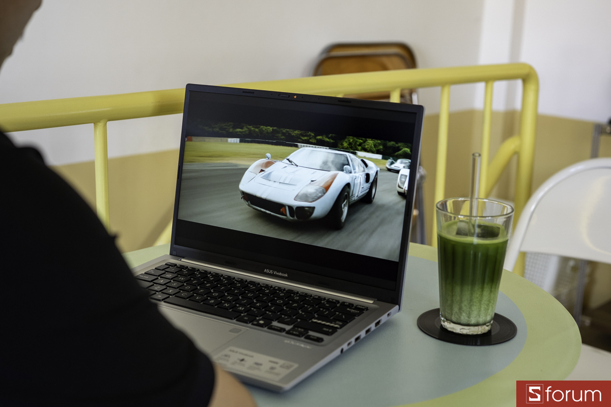 Màn hình ASUS VivoBook 14