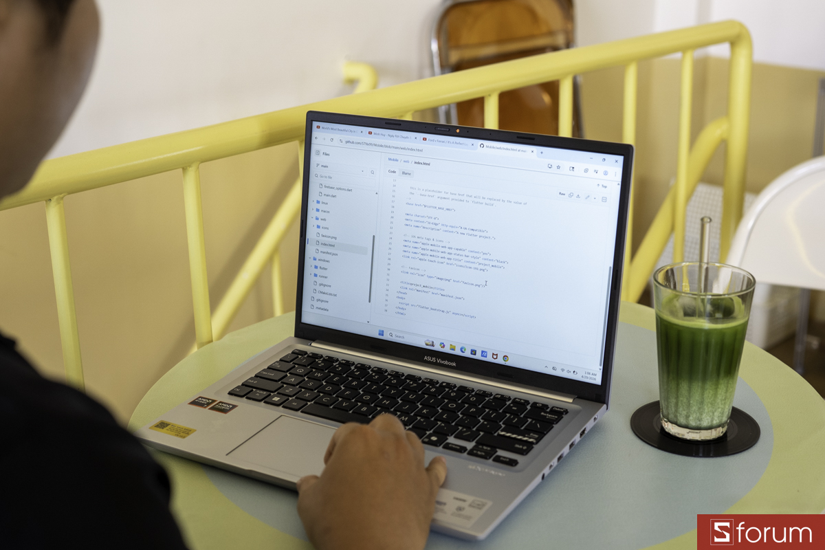 Lập trình web trên ASUS VivoBook 14