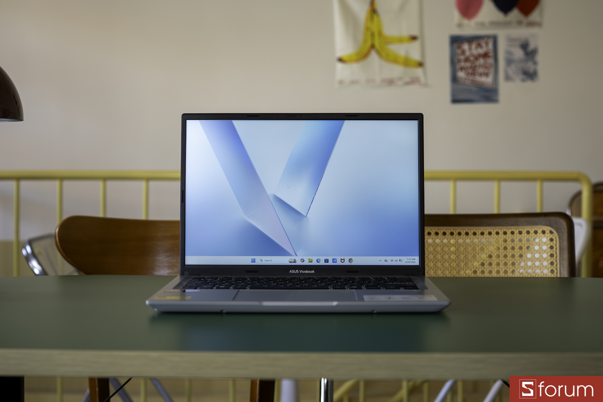 Mặt trước ASUS VivoBook 14