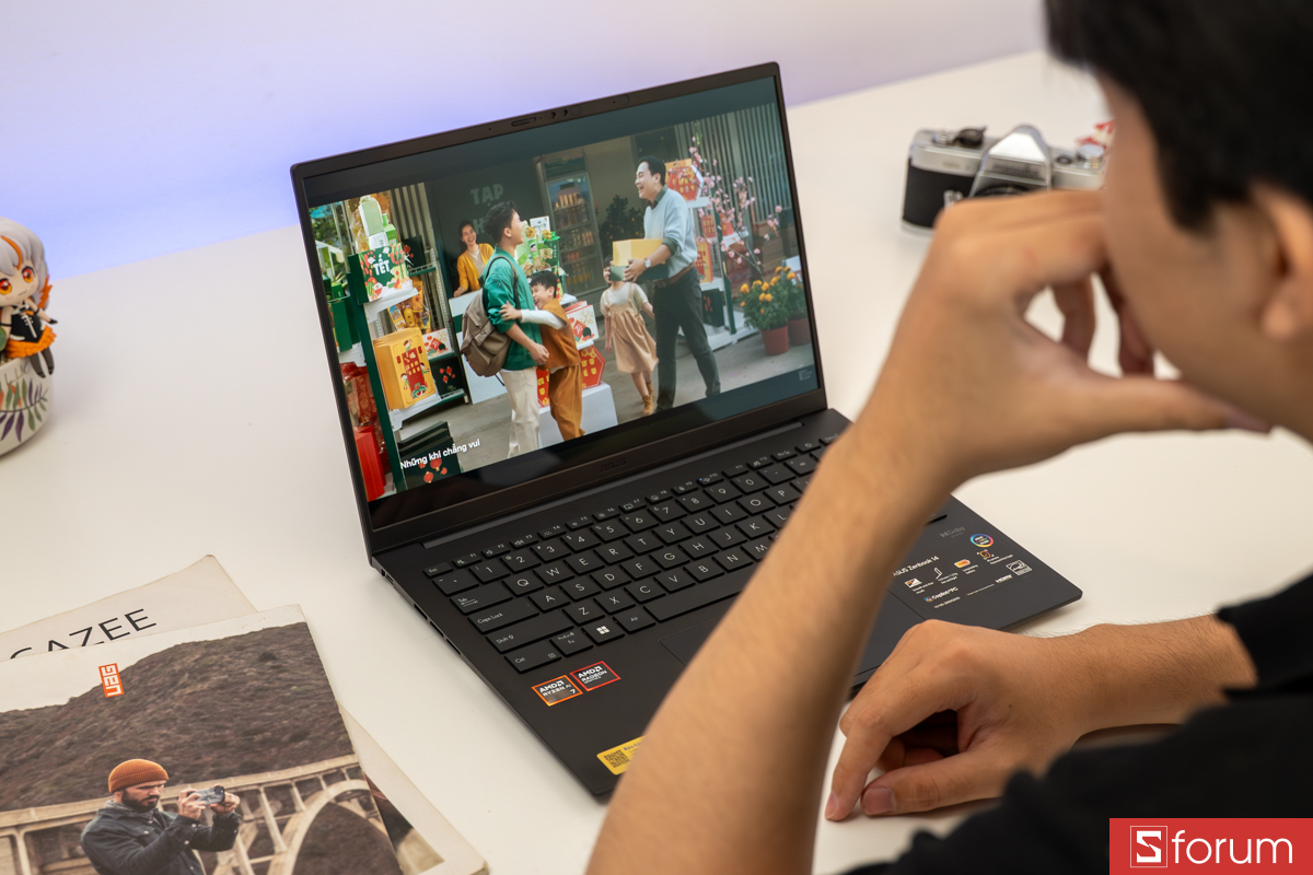 Chất lượng âm thannh vừa đủ nghe