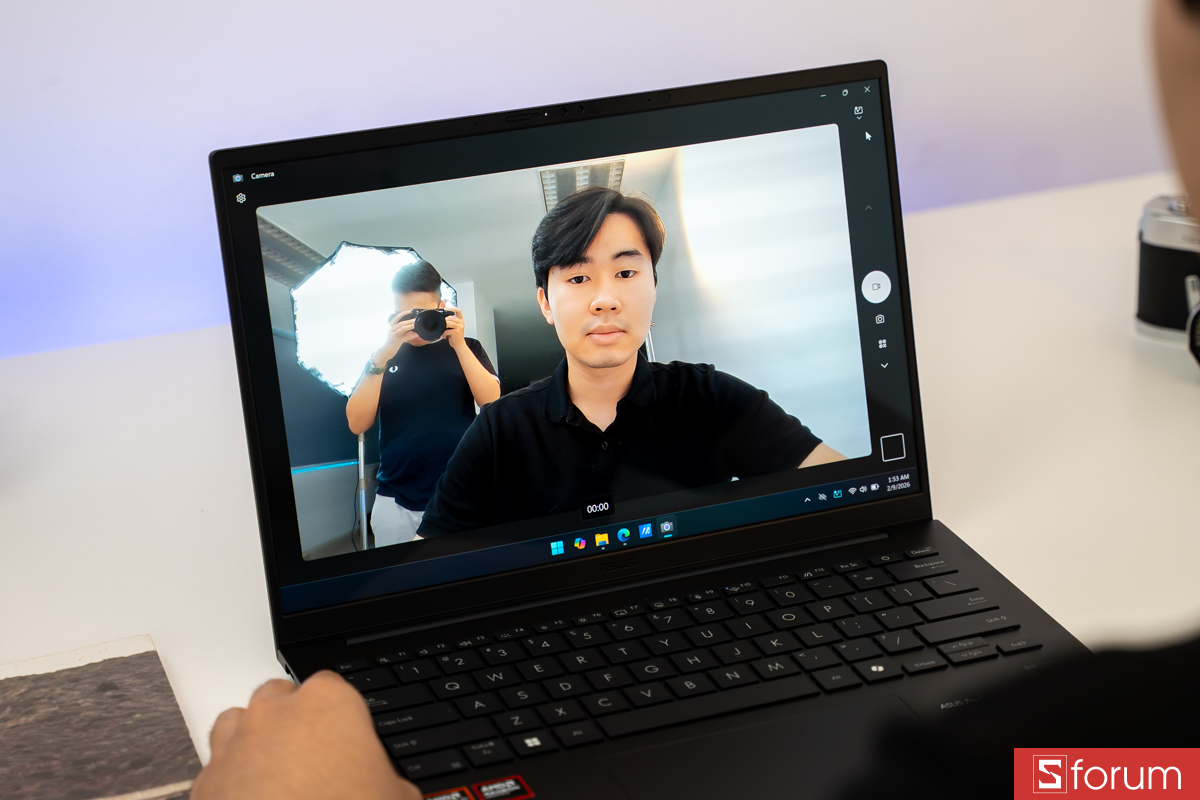 Chất lượng Webcam trên ASUS ZenBook 14