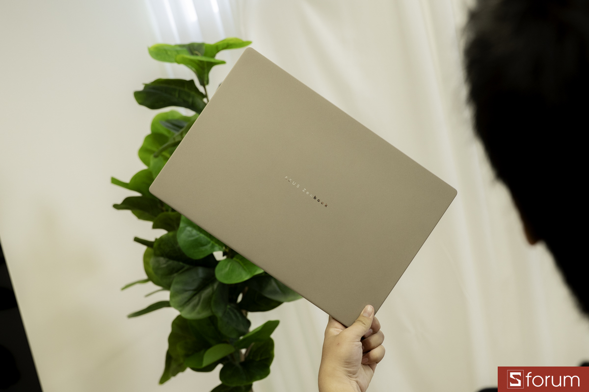 Thiết kế ASUS ZenBook A16