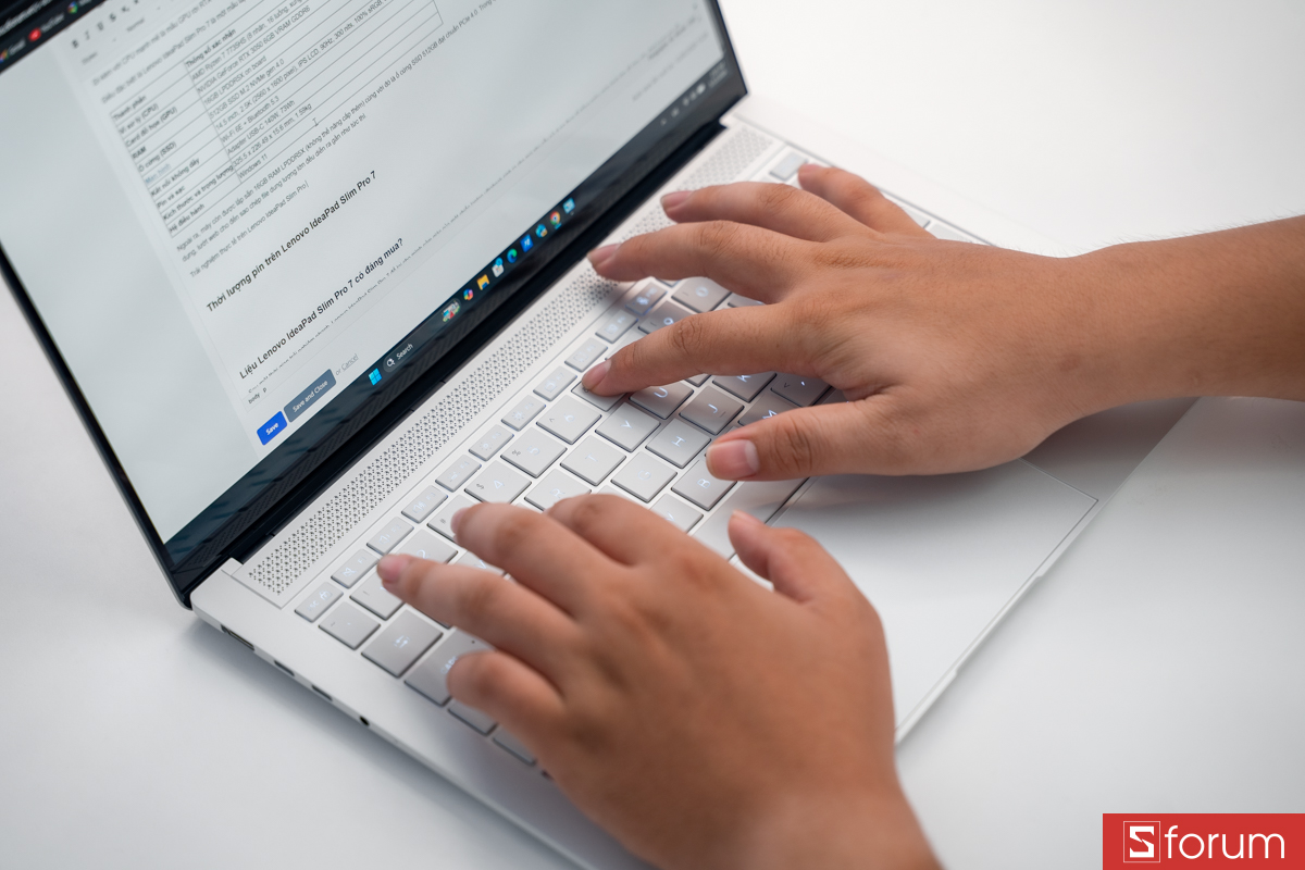 Bàn phím ASUS ZenBook S 14