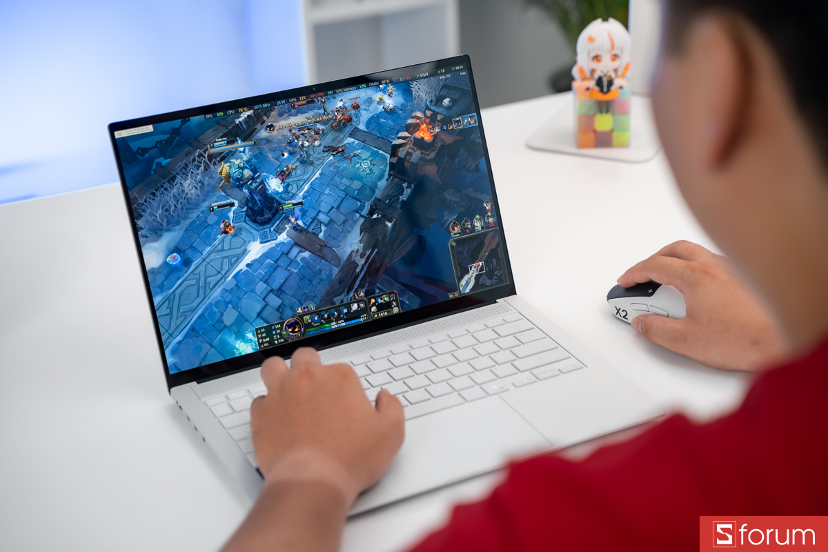 Liệu ASUS ZenBook S 14 có đáng mua?