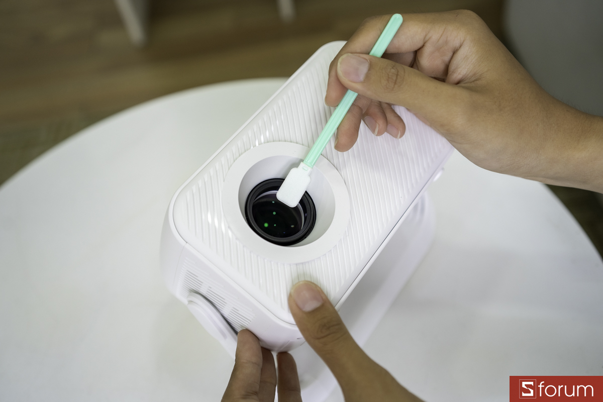 Cọ vệ sinh thấu kính Beecube X2 Neo