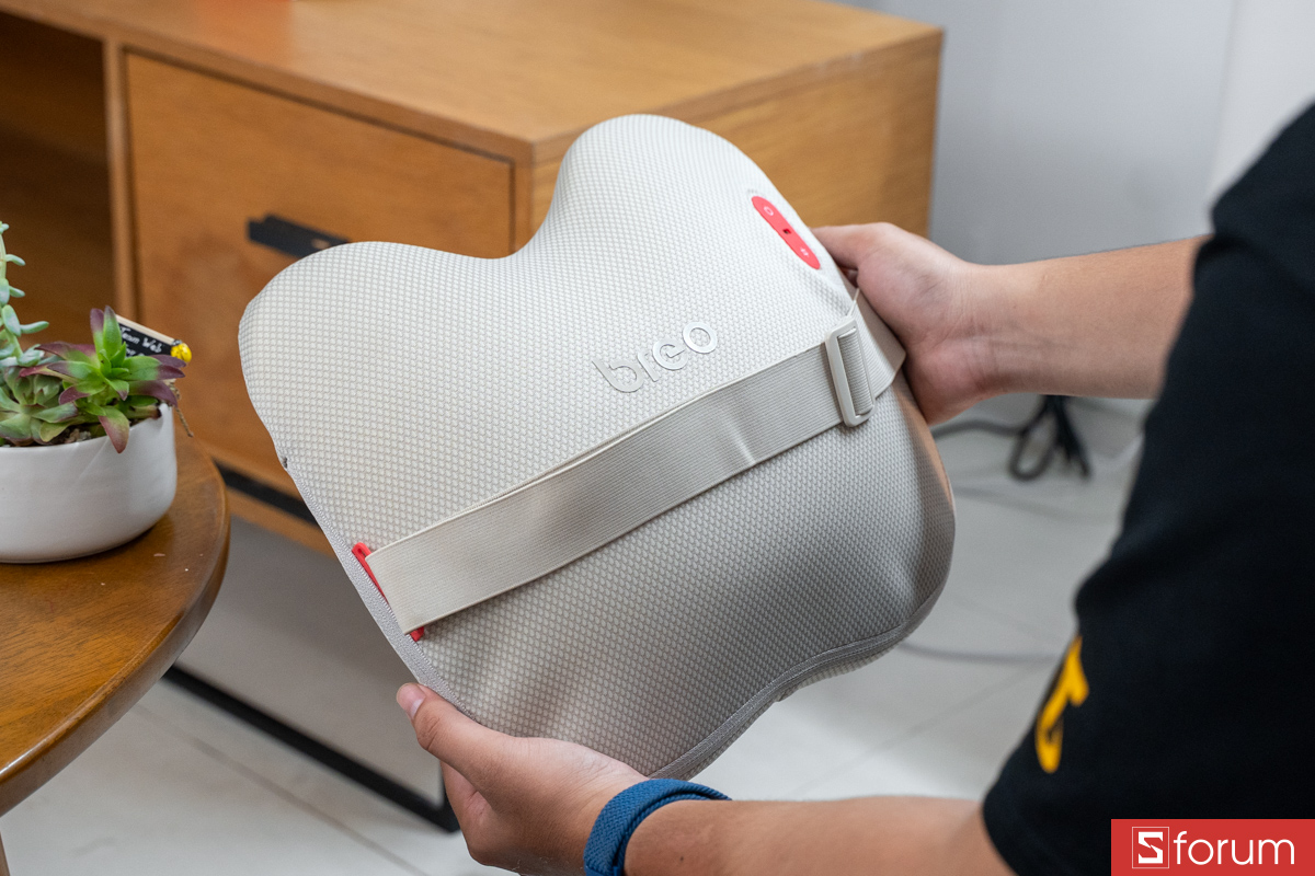 Trên tay Breo Back 2