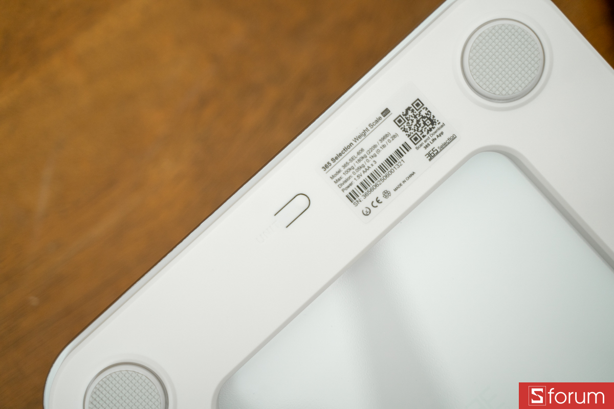 Nút reset trên 365 Selection WS2