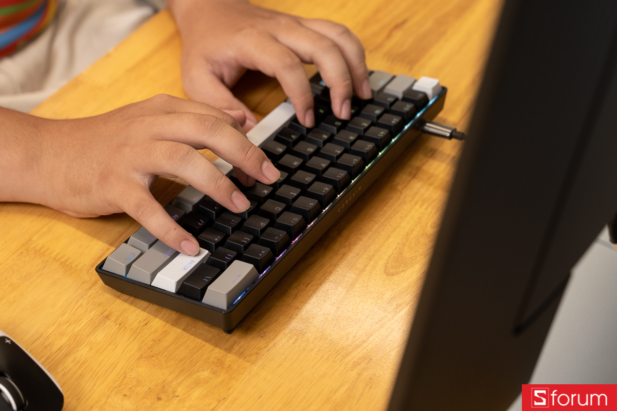 Trải nghiệm Corsair Clipper Pro Mini 60 HE