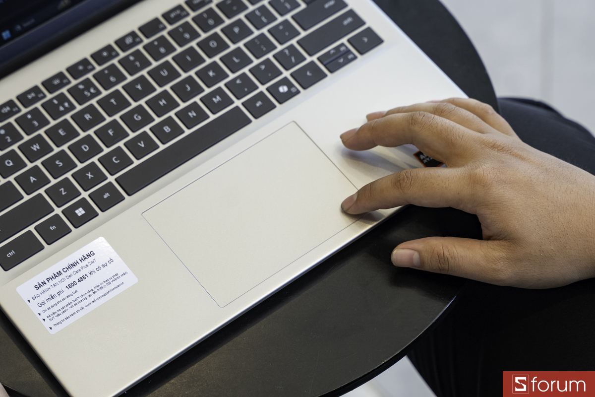 Touchpad trên Dell 14