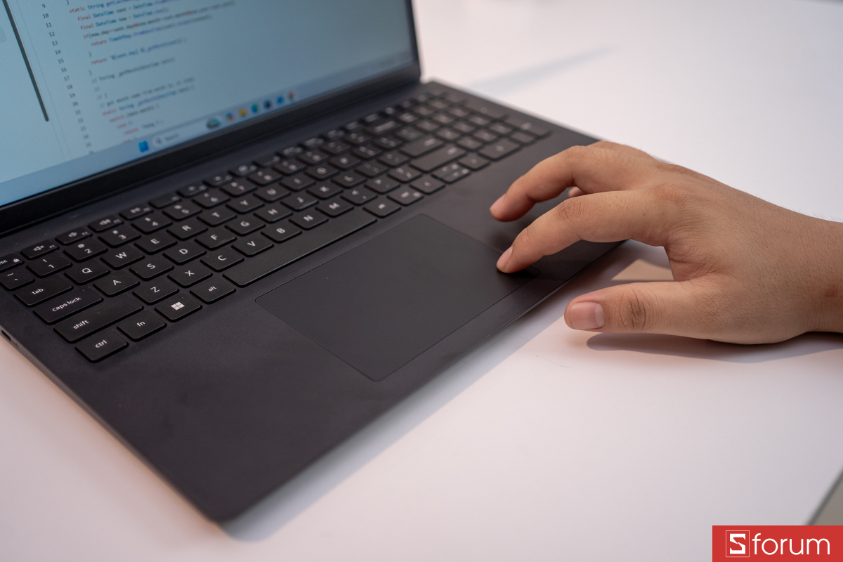 Trackpad trên Dell 15