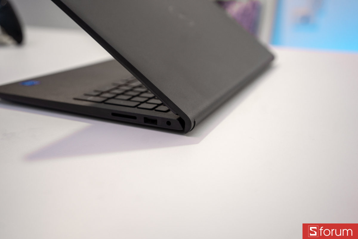 Bản lề Dell 15