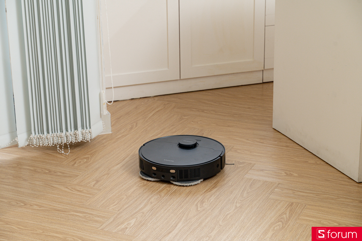 Mặt sau Dreame D30 Ultra