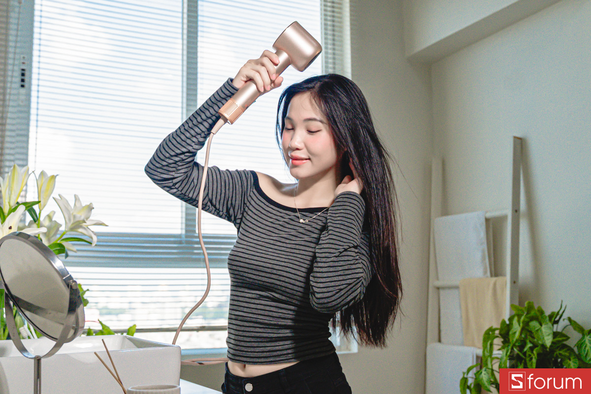 Sấy tóc cùng Dreame Glory Uni Hairdryer