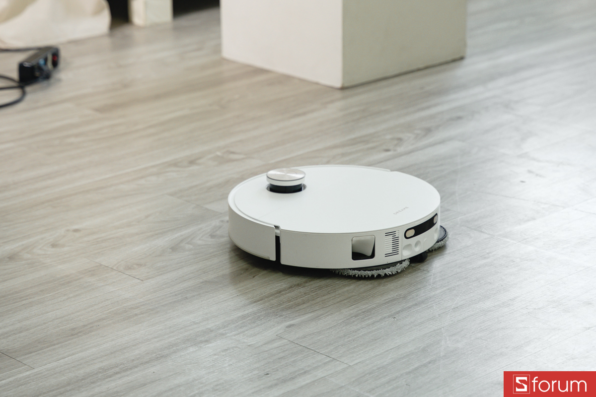 Khả năng lau dọn vượt trội trên Dreame X60 Ultra