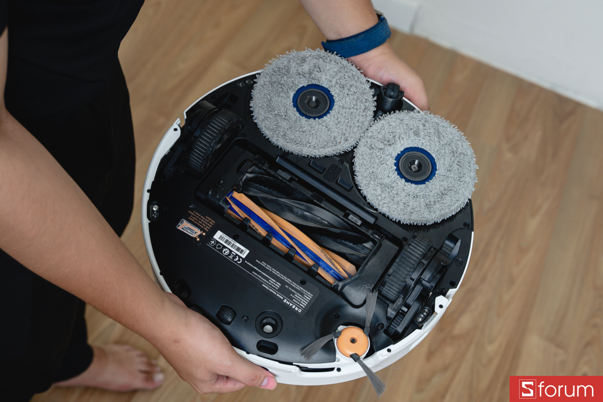 Mặt đáy Dreame X60 Ultra