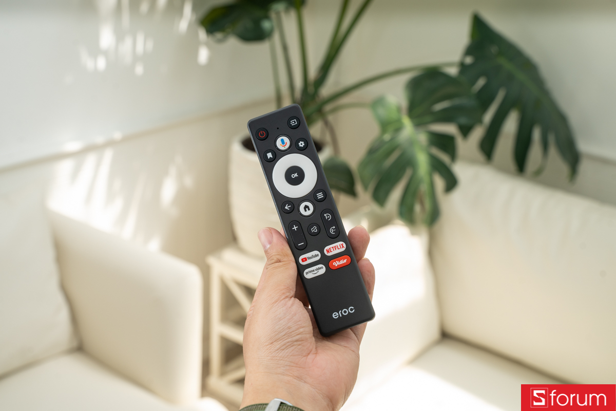 Remote đi kèm Eroc Master