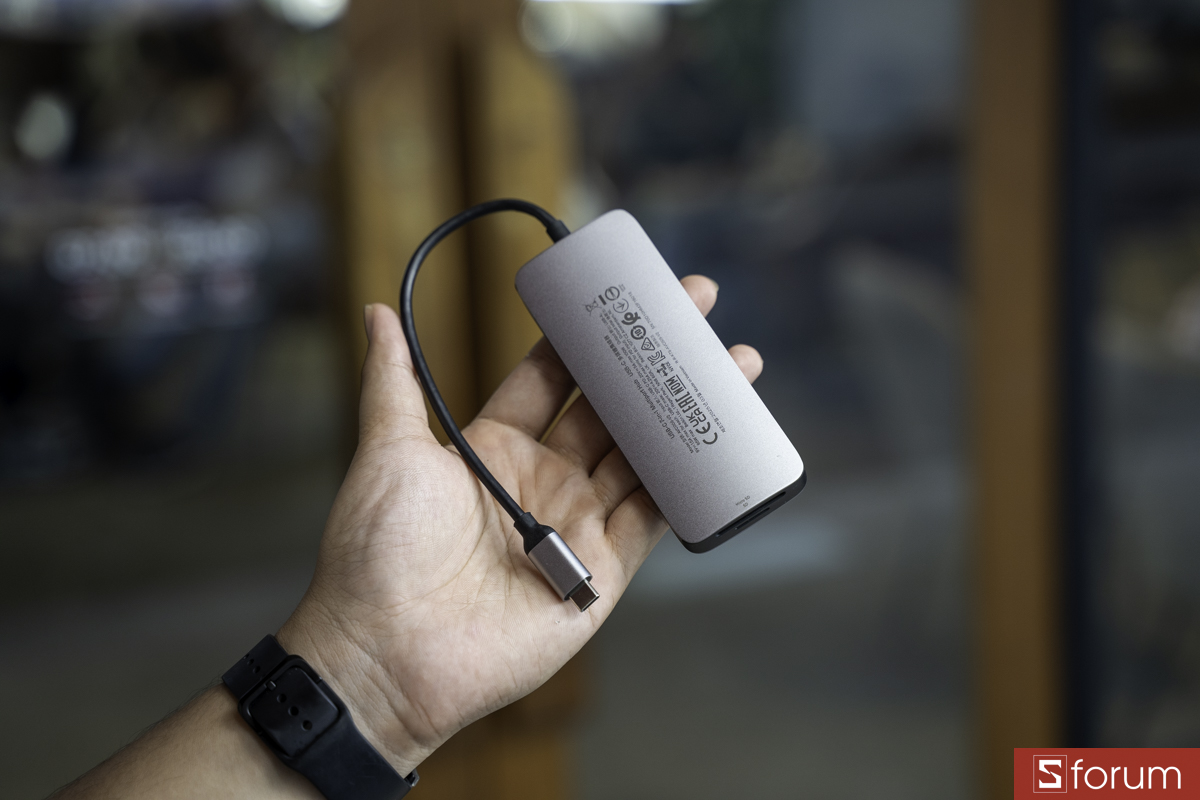 Mặt sau Belkin Connect USB-C 7-in-1