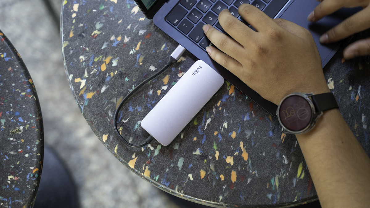 Dùng MacBook mà vẫn xài hub rẻ? Một lần dùng Belkin mới hiểu 1 triệu bỏ ra đúng là “đầu tư có lãi” Dùng MacBook mà vẫn xài hub rẻ? Một lần dùng Belkin mới hiểu 1 triệu bỏ ra đúng là “đầu tư có lãi”