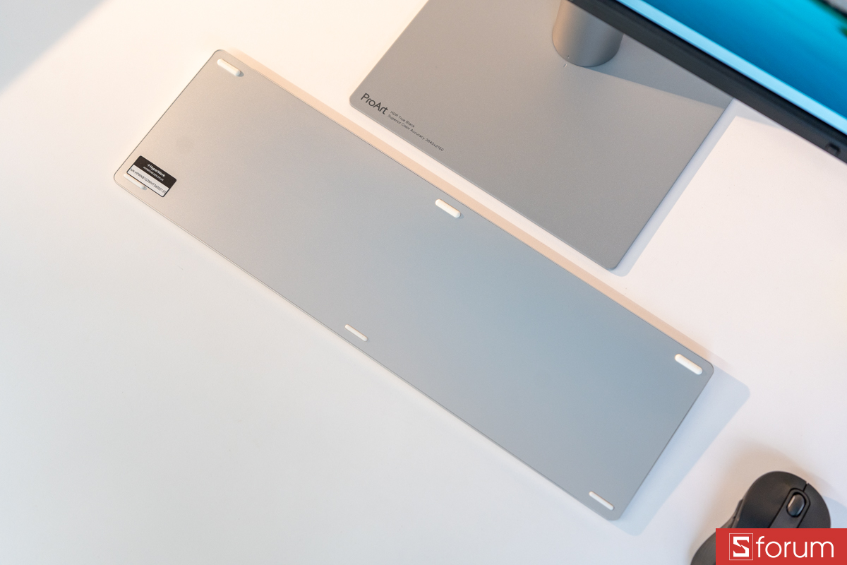 Mặt đáy HyperOne Gen 3 Plus