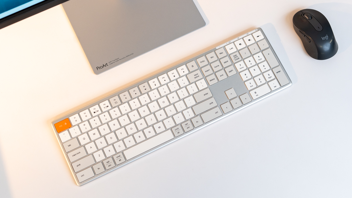 Trên tay HyperOne Gen 3 Plus: Bàn phím nhôm mỏng nhẹ giá 990K, dân dùng Mac làm quen trong 1 giây