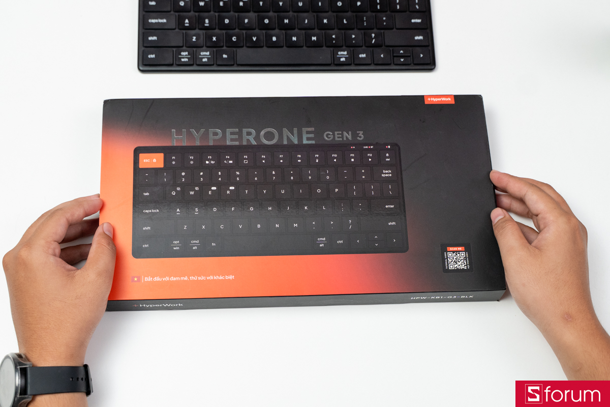 Vỏ hộp HyperOne Gen 3