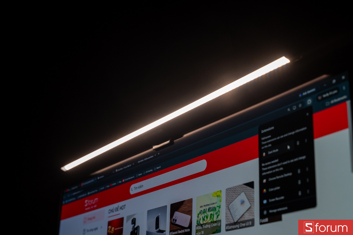 Đèn trung hòa trắng và vàng trên HyperWork Monitor Lightbar LB01