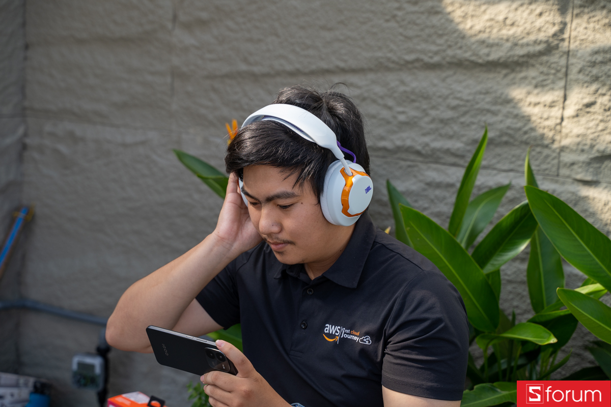 Trải nghiệm JBL Quantum 650