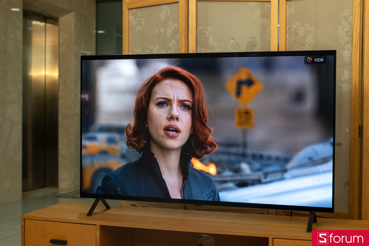 Xem phim trên LG OLED 4K 55 inch B5